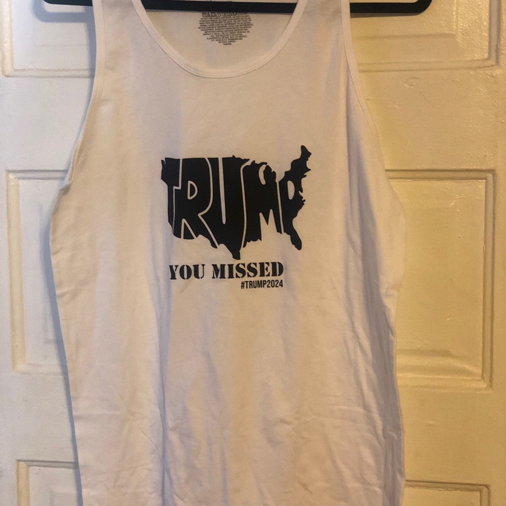 Women’s Size M white handmade tank,Trump you missed